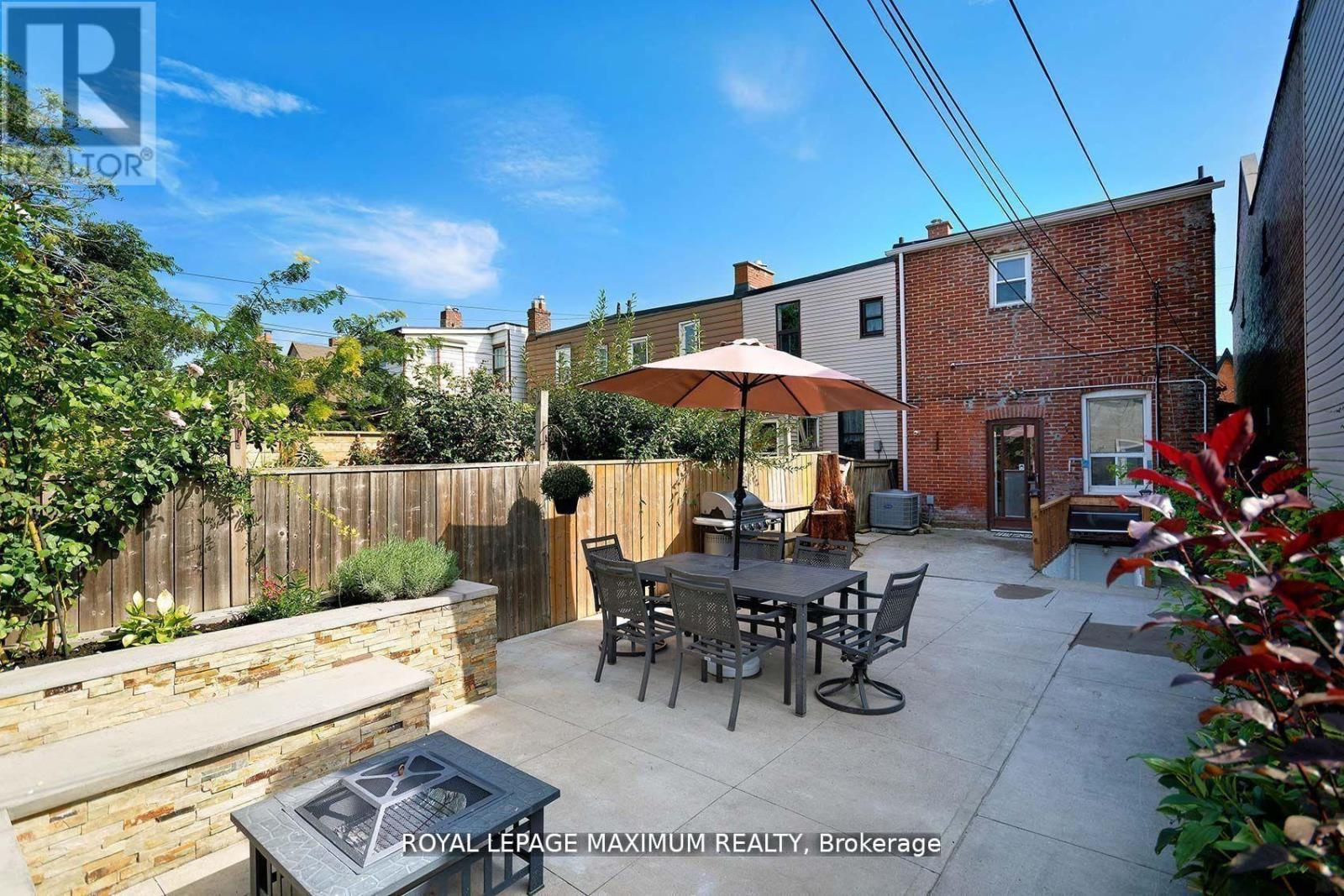 132 WALLACE AVENUE — photo 32