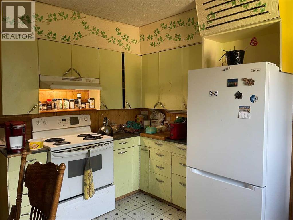 1023 2nd - photo 2