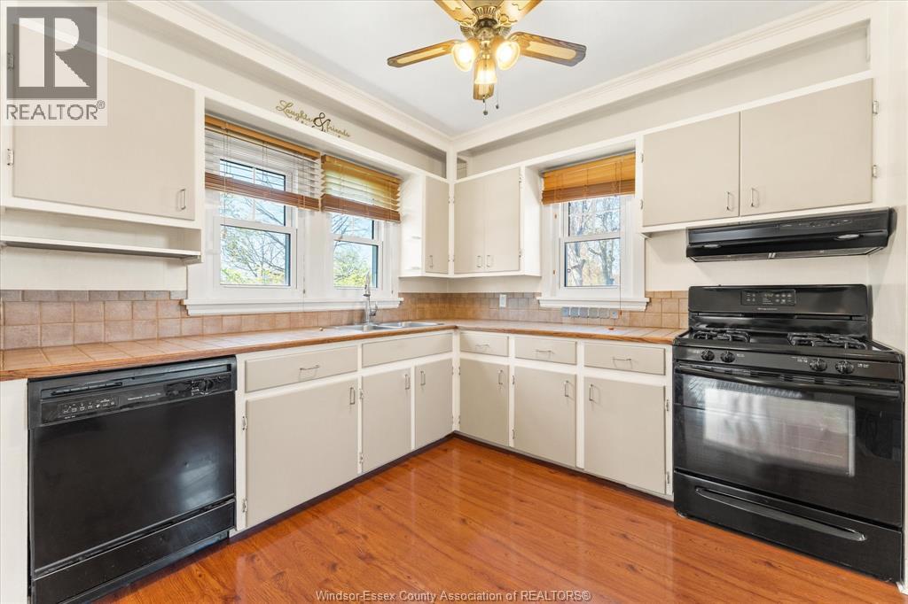 127 BALACLAVA STREET South, Amherstburg, Ontario, N9V2G7 — Photo 10