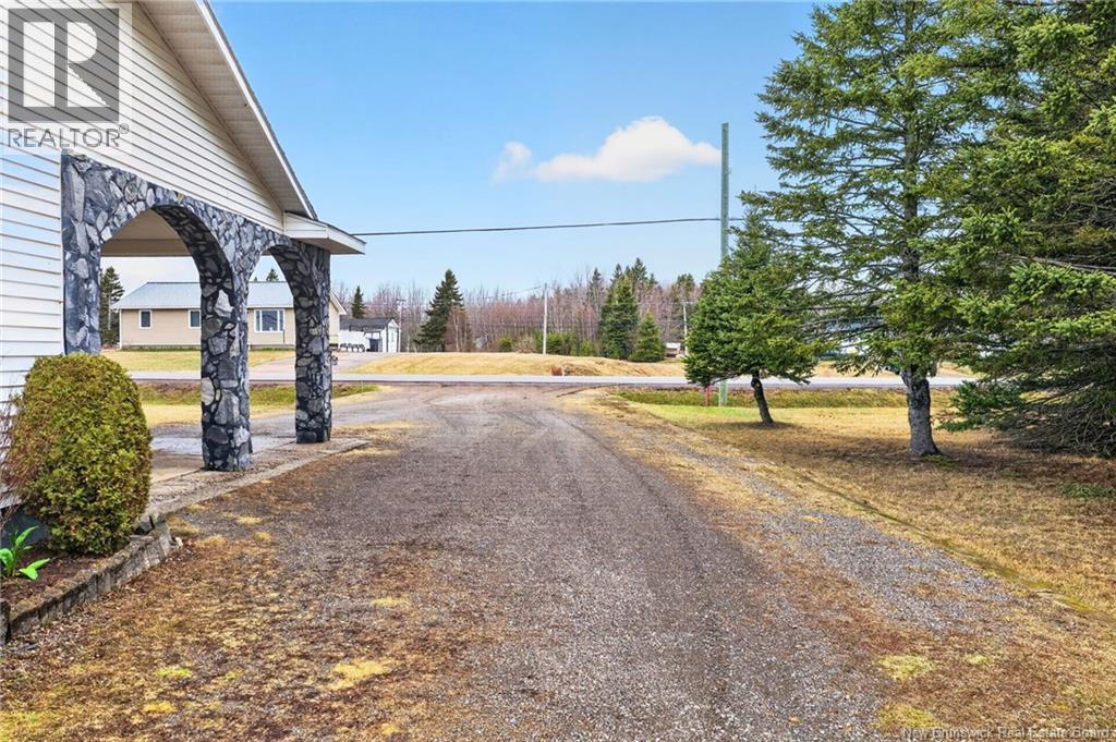 895 Route 515 — photo 35