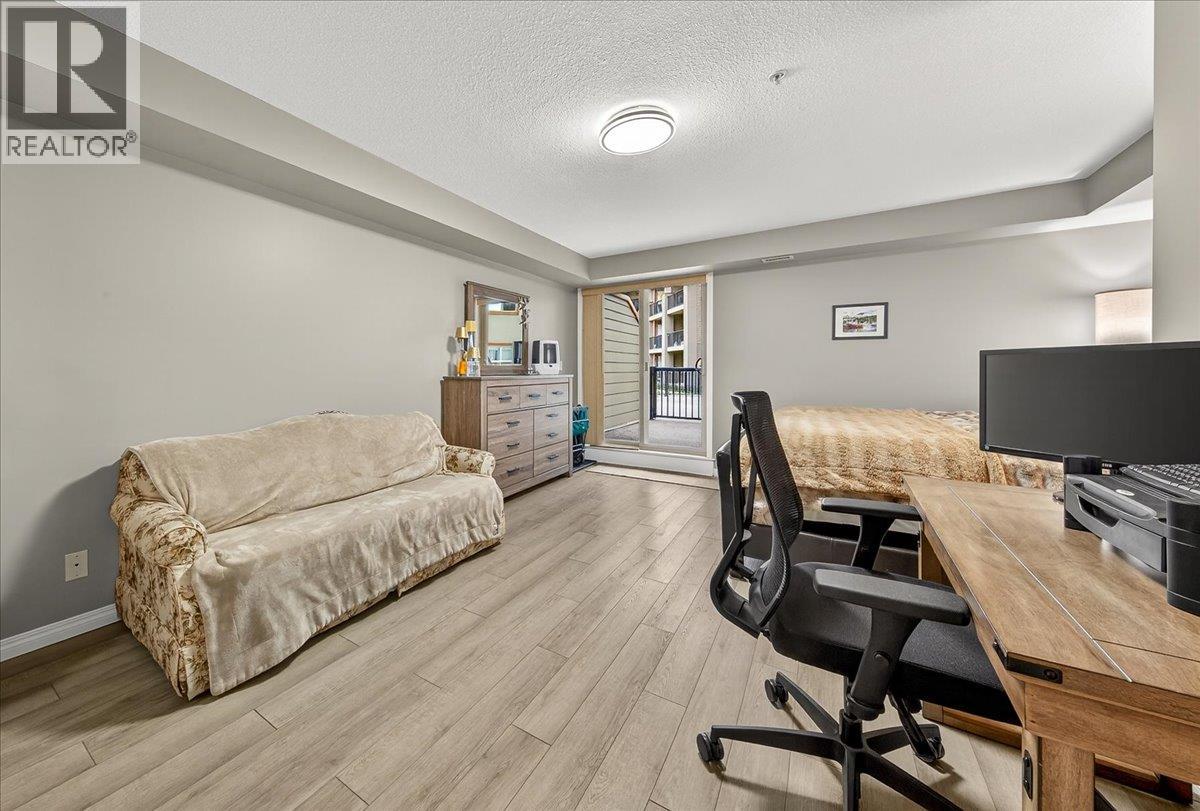 #2104 205 Third Avenue - 27