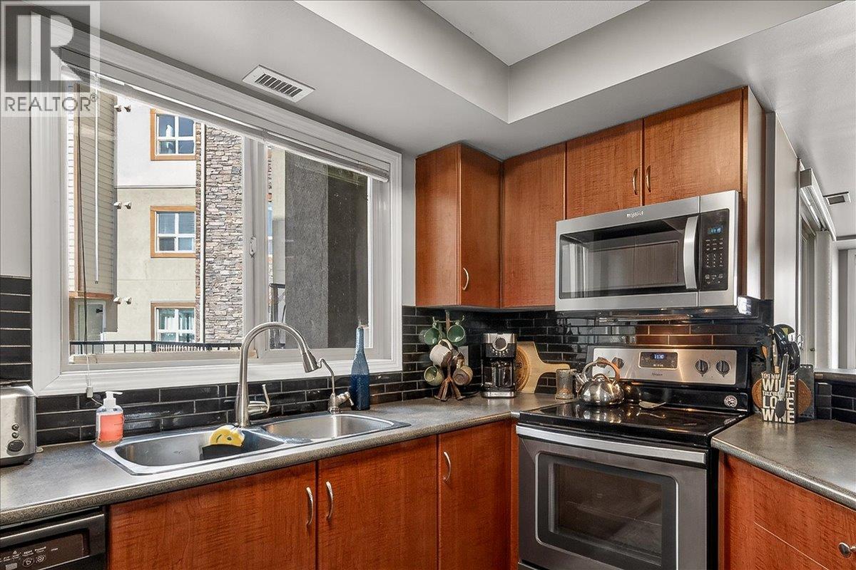 #2104 205 Third Avenue - 15