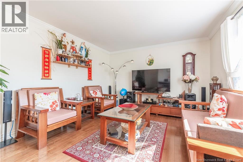 69 Whisperwood Drive - 16