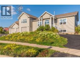 69 Whisperwood Drive, photo 3