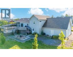 69 Whisperwood Drive, photo 4