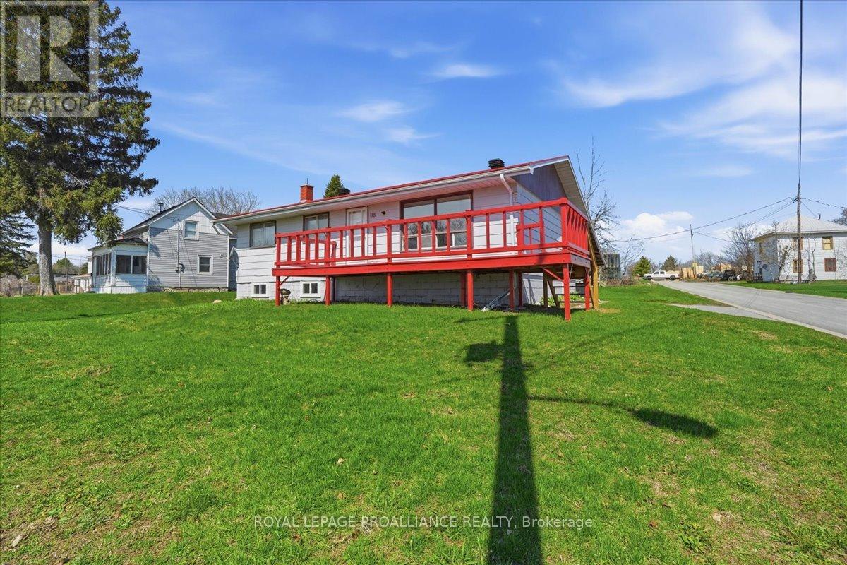 118 RIVER STREET E - 37