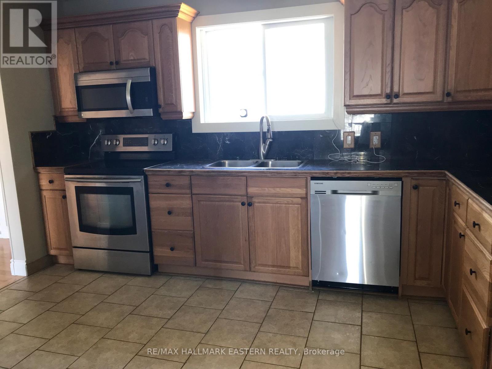 1027 TARA ROAD - 17