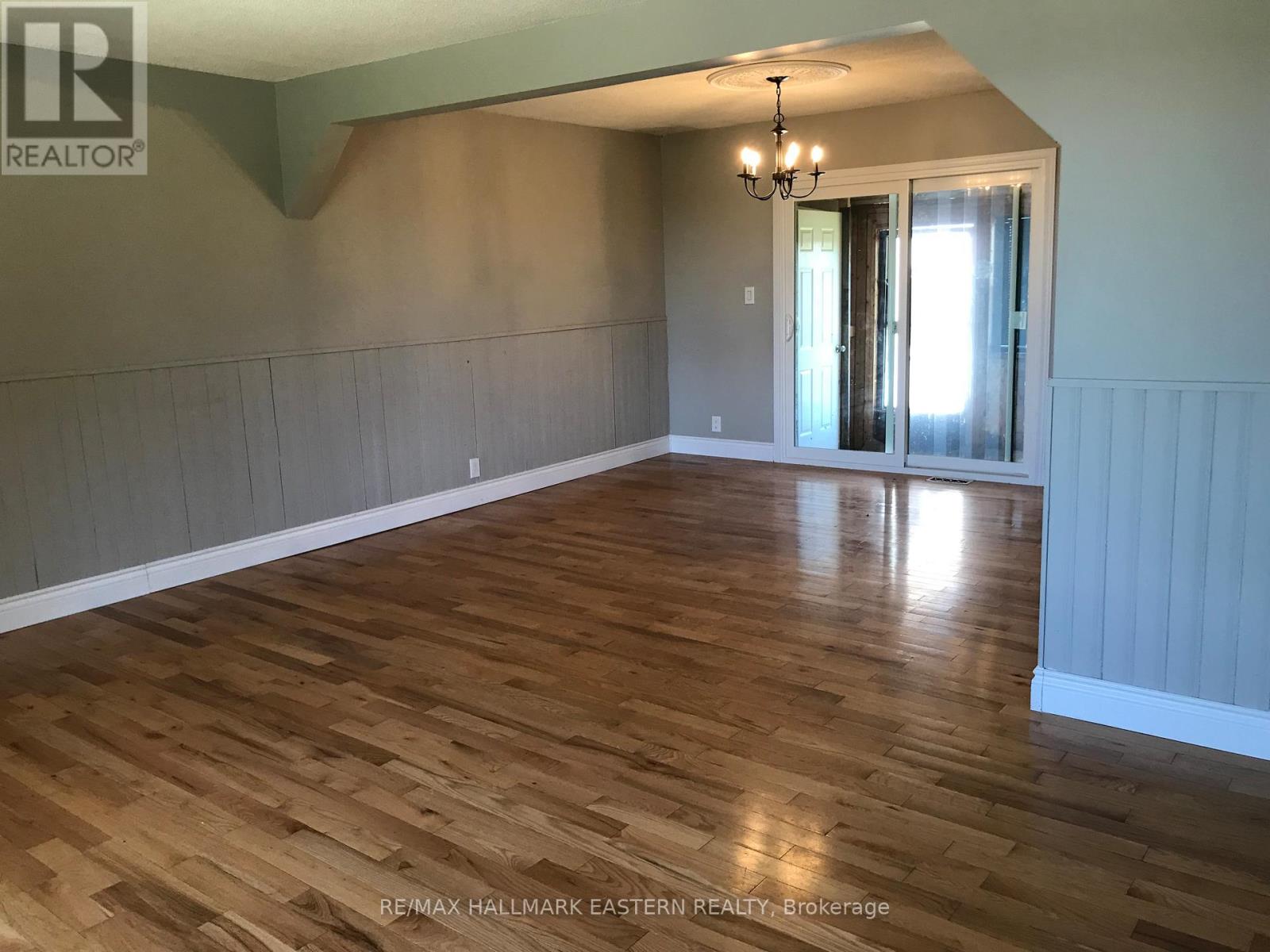 1027 TARA ROAD - 8