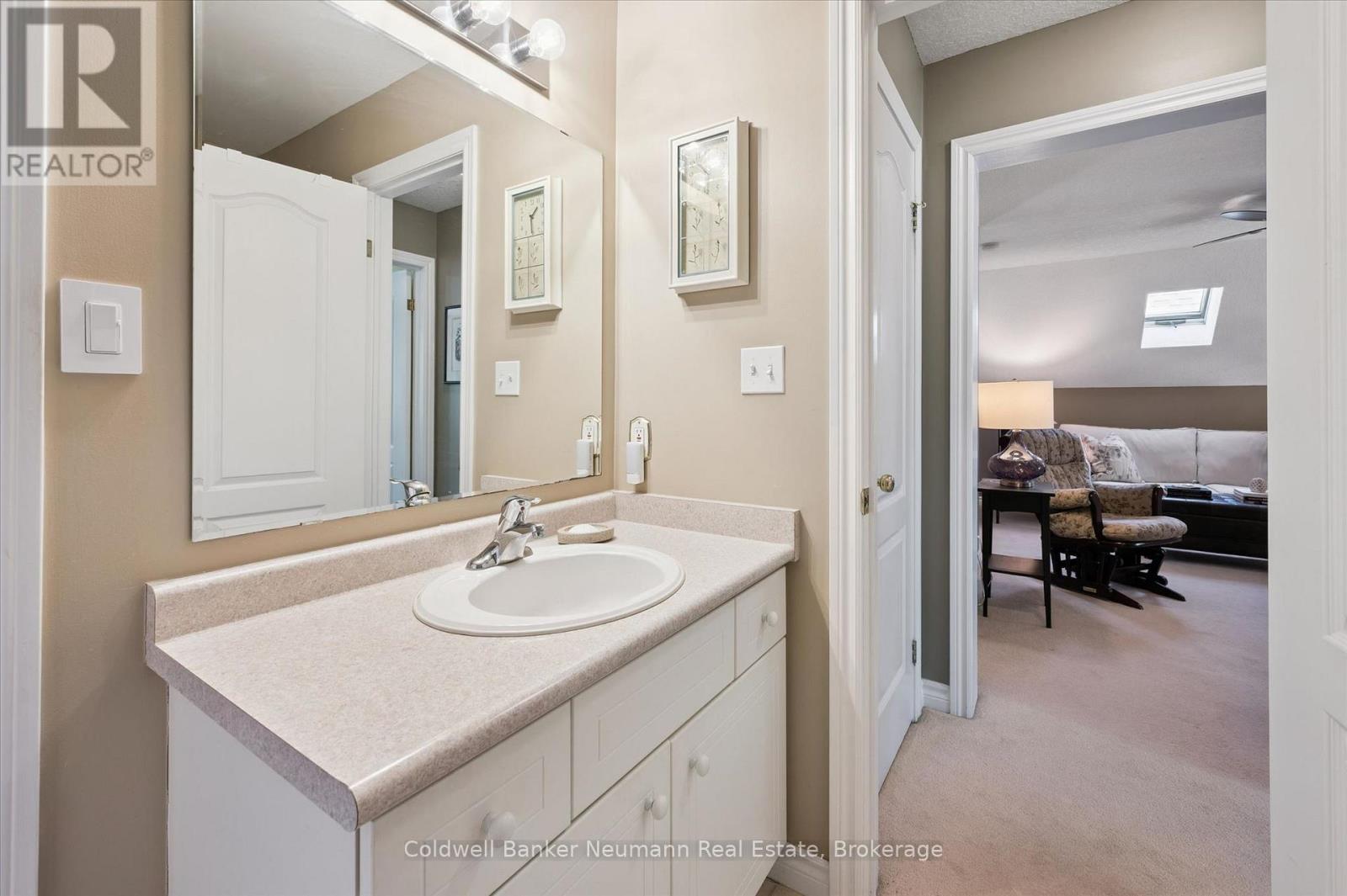 #17 165 TERRAVIEW CRESCENT - 17