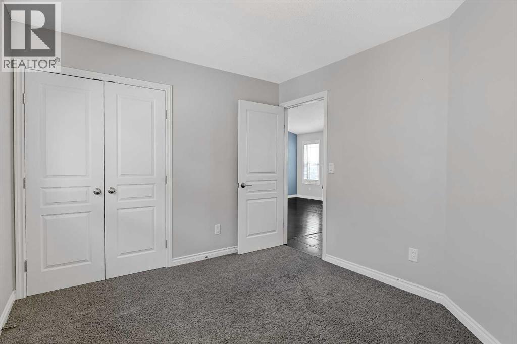 12701 105 — photo 14