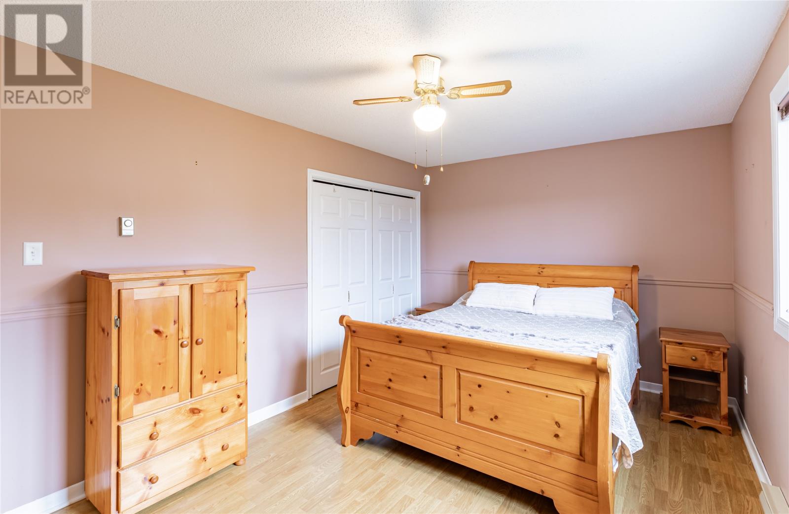 15 Greslet Place — photo 13