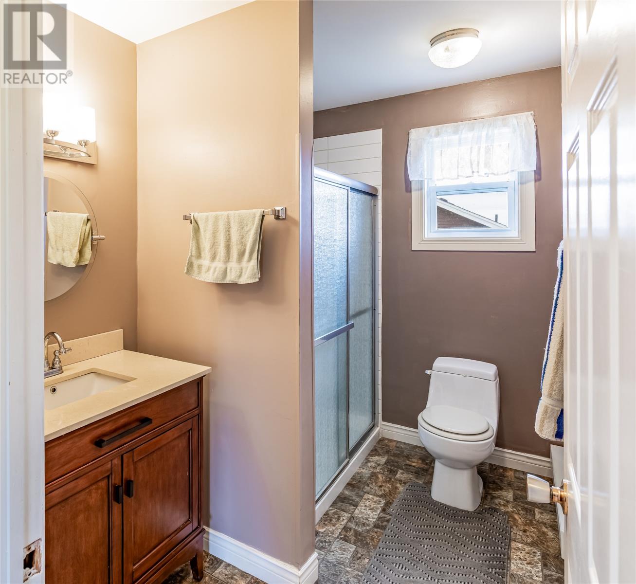 15 Greslet Place — photo 16