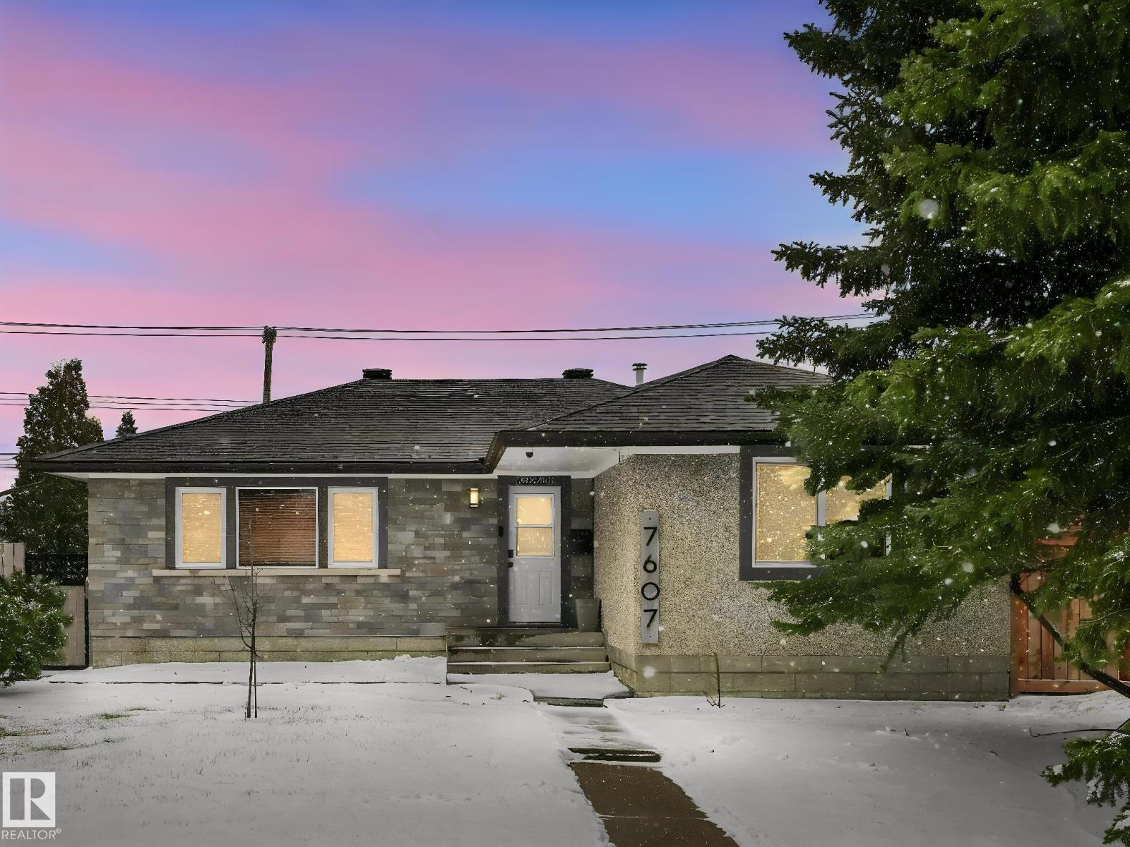 7607 70 AV NW, Edmonton