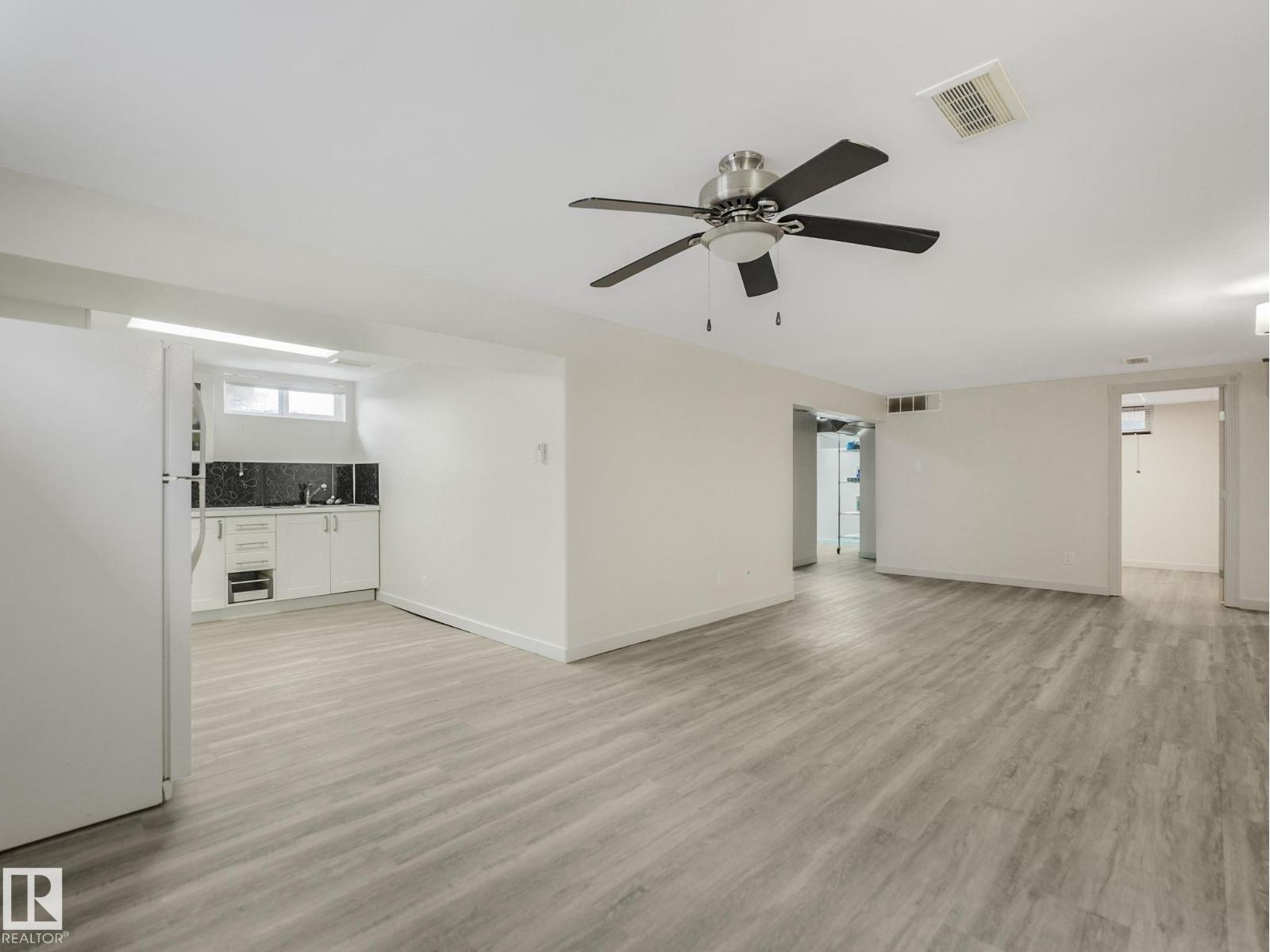 7607 70 AV NW, Edmonton