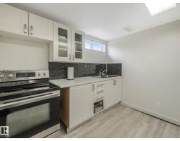 7607 70 Av Nw, Edmonton, AB T6C0A3 Photo 29