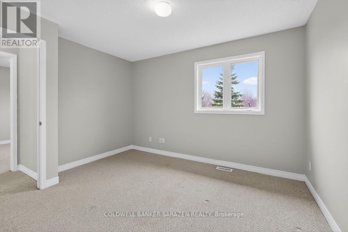 33 RIALTO WAY — photo 26