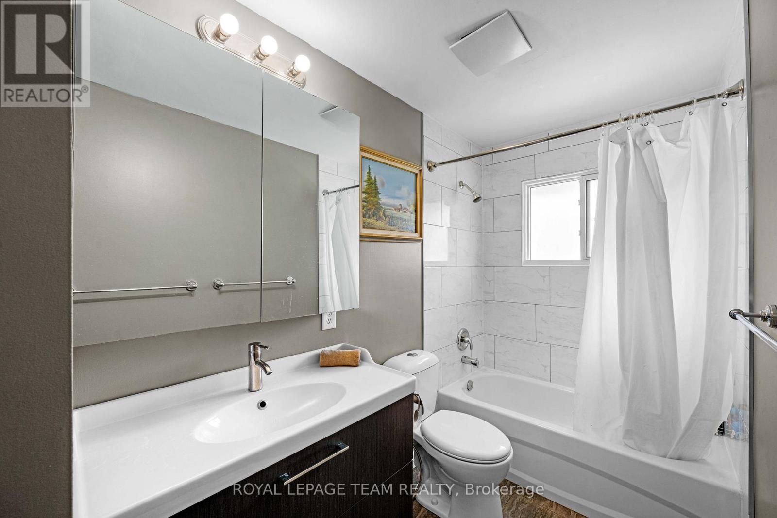 50 HILLIARD AVENUE - 14