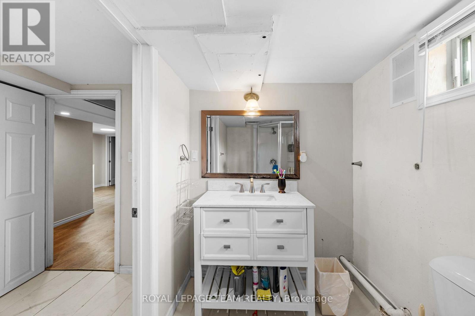 50 HILLIARD AVENUE — photo 20