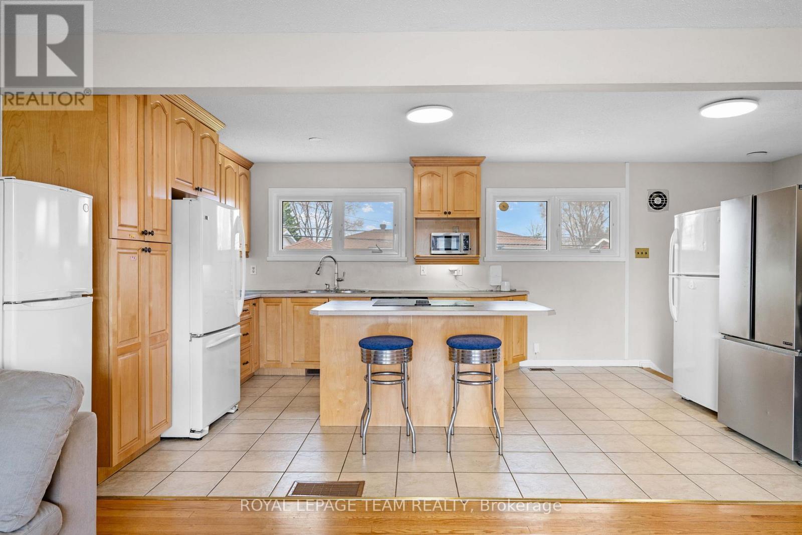 50 HILLIARD AVENUE - 5