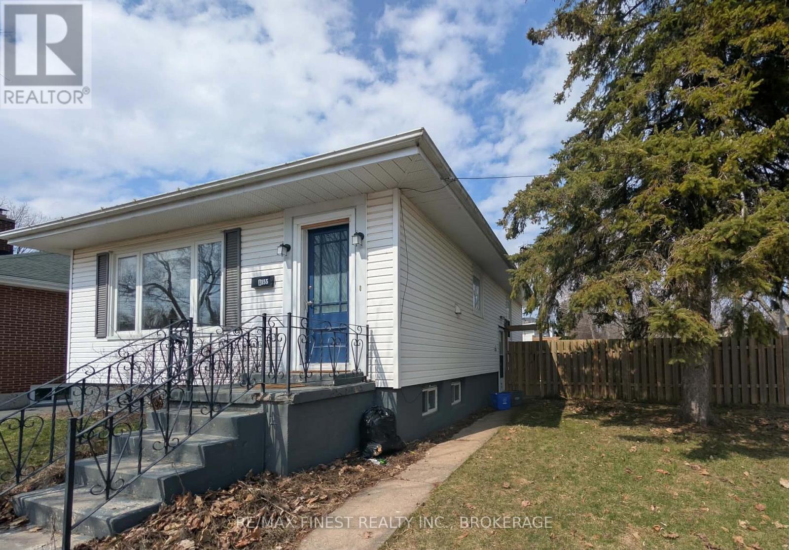 155 CARRUTHERS AVENUE - 1