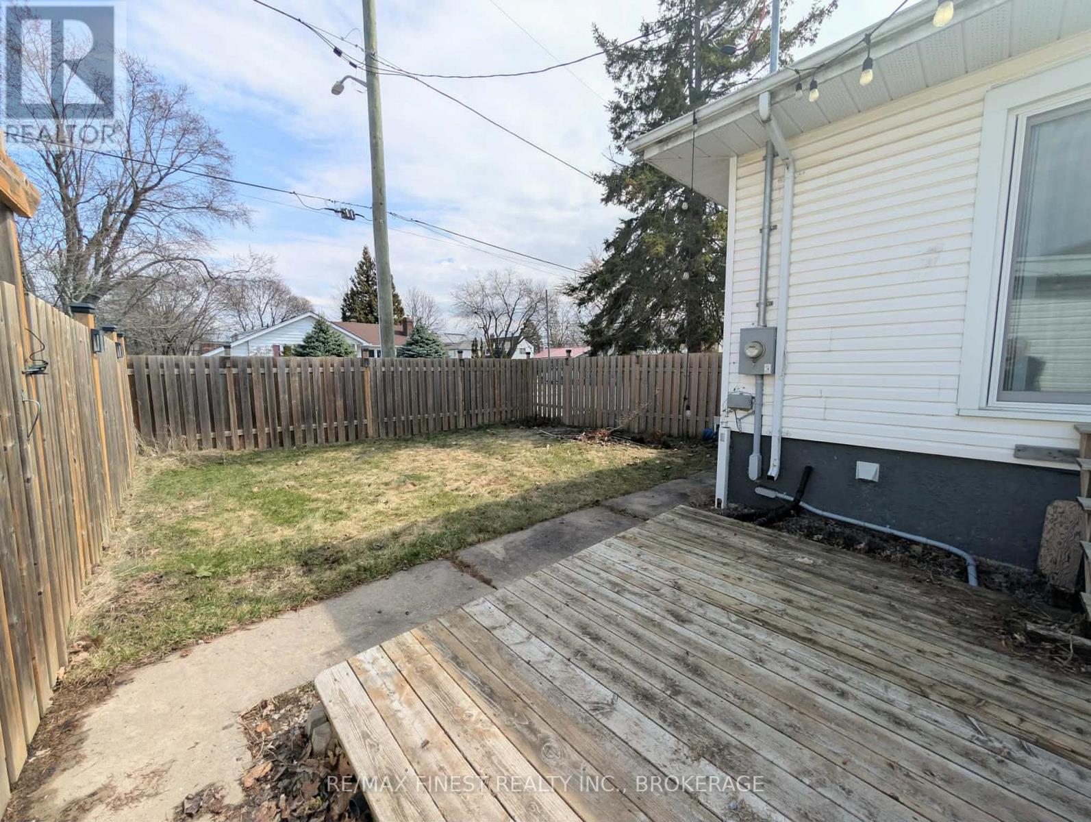 155 CARRUTHERS AVENUE - 29
