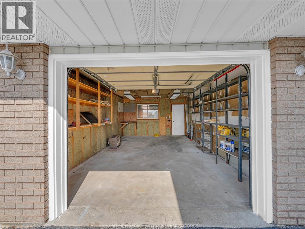 30 Indiana PLACE, Amherstburg, Ontario, N9V3X5 — Photo 24