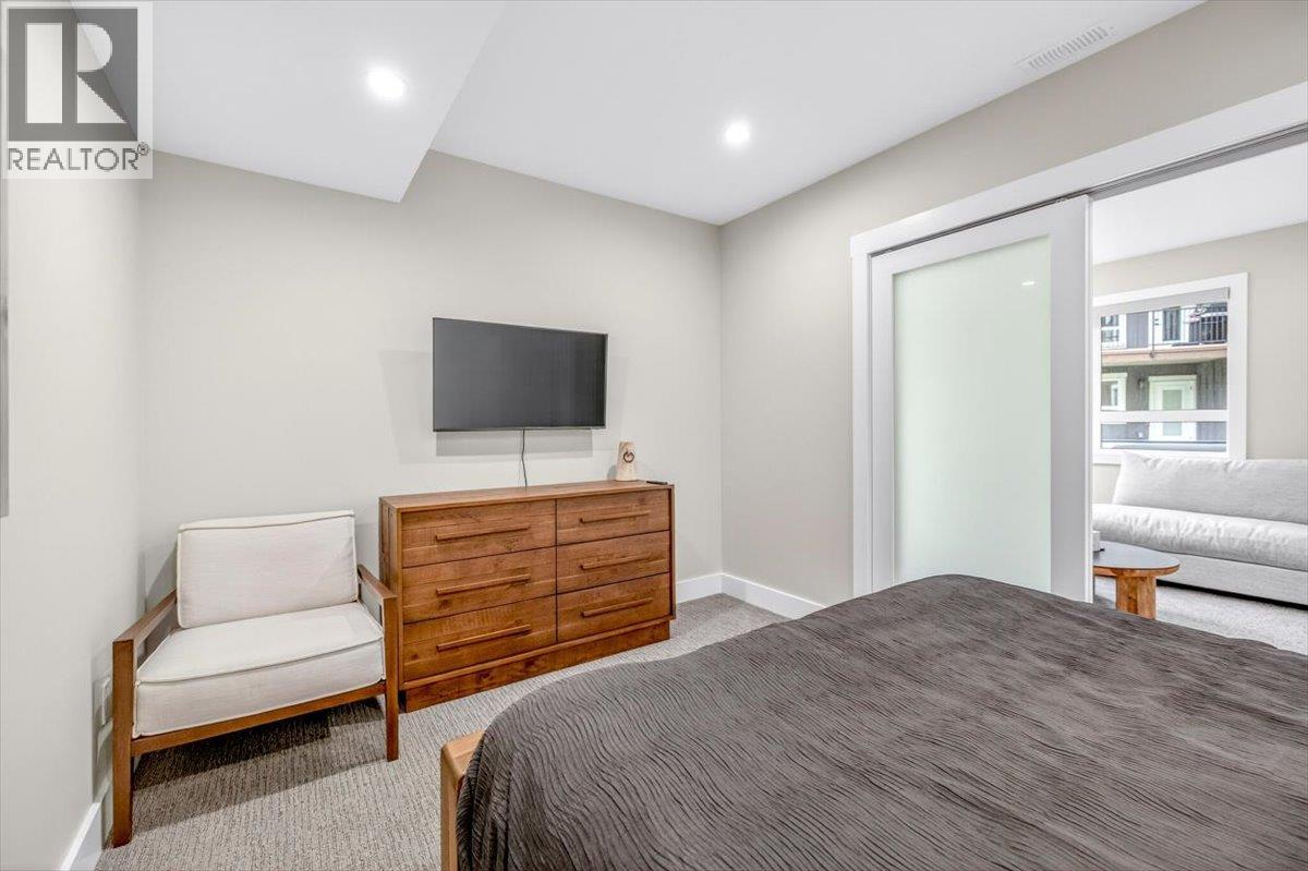 #36 4576 TIMBERLINE Crescent - 60