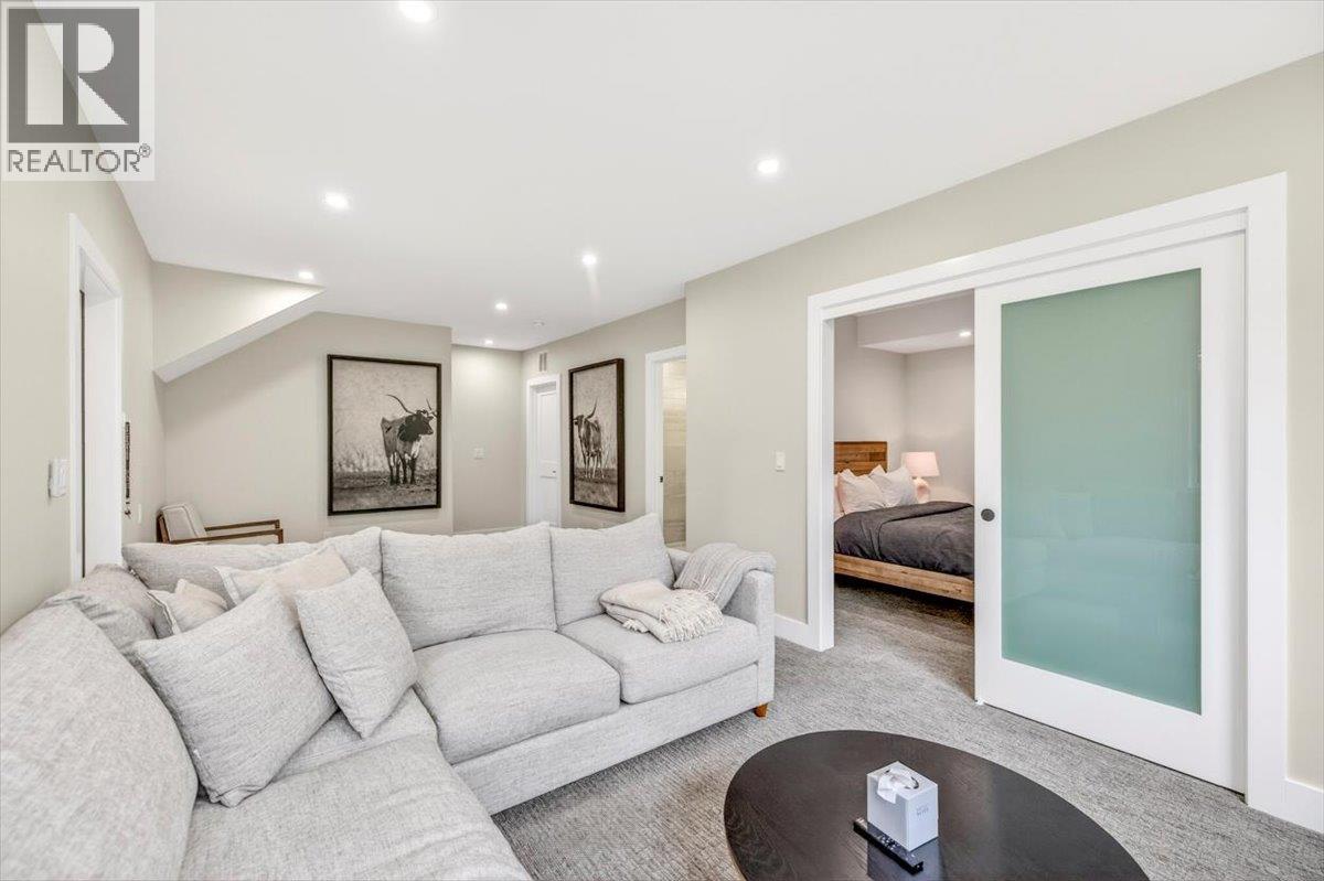 #36 4576 TIMBERLINE Crescent - 53