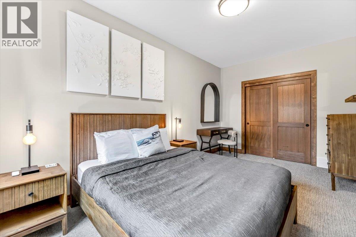 #36 4576 TIMBERLINE Crescent - 44