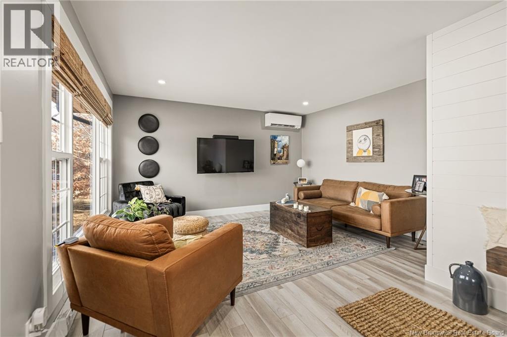 303 Saint Charles Sud - 12