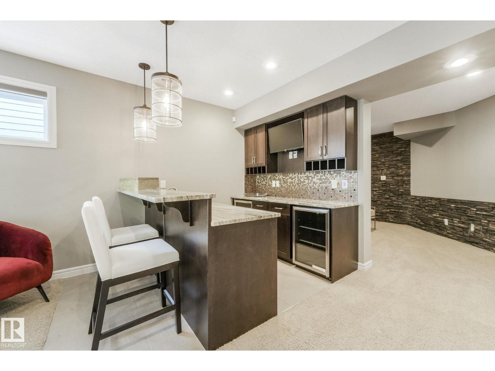 1232 CHAHLEY LANDING LD NW, Edmonton