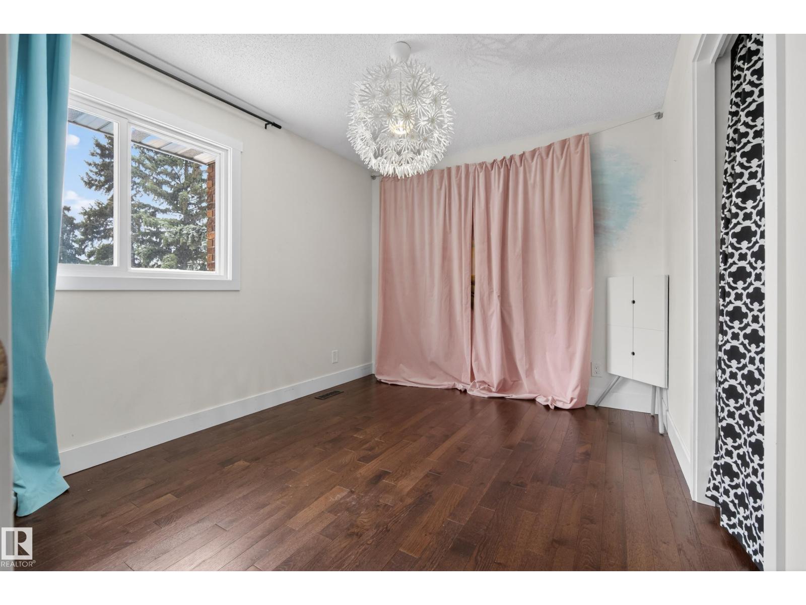 26 MALVERN DRIVE, Sherwood Park