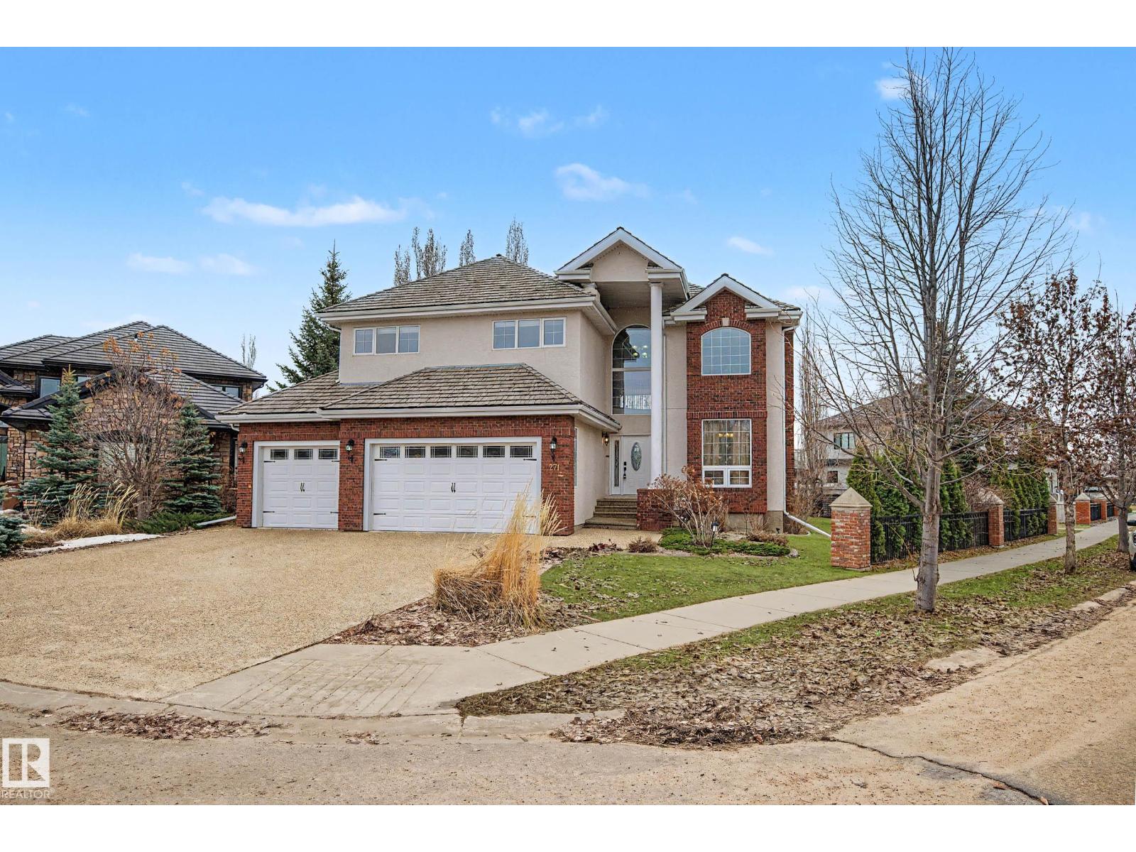 271 KINGSWOOD BV, St. Albert