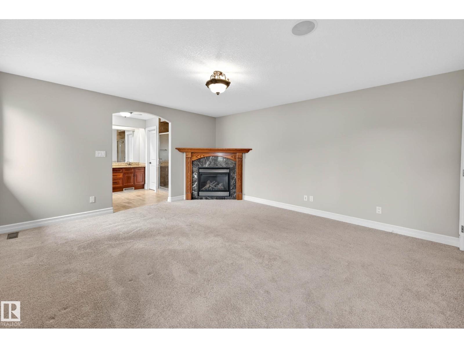 271 KINGSWOOD BV, St. Albert