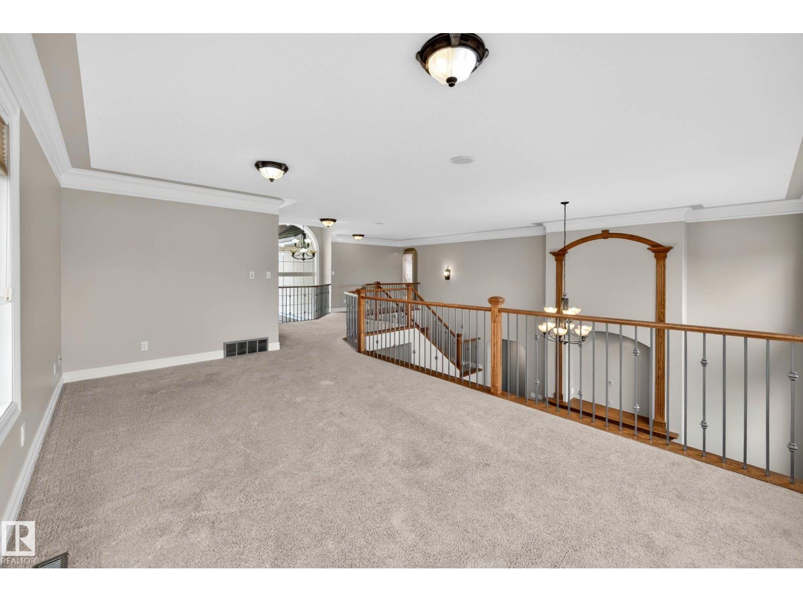 271 KINGSWOOD BV, St. Albert