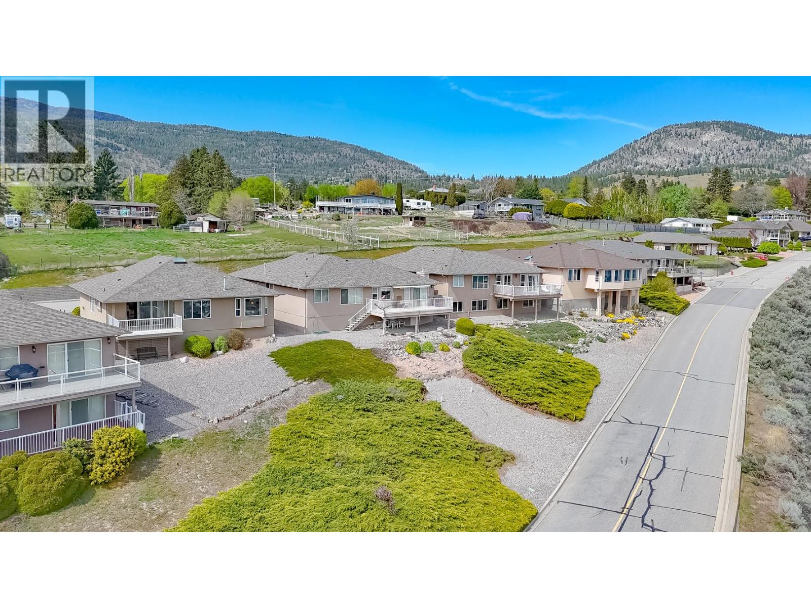  404 RIDGE Court, Penticton