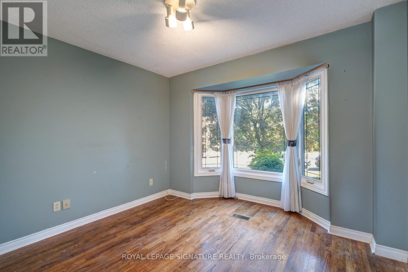 4 RUTH COURT — photo 18