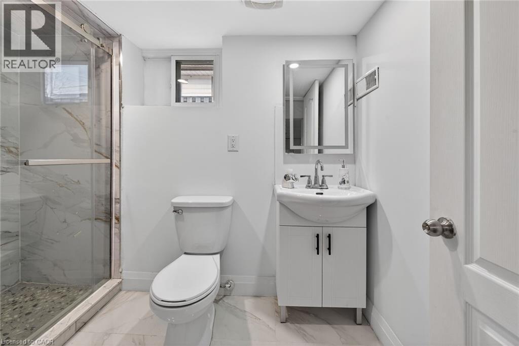 36 MAHONY Avenue - 35