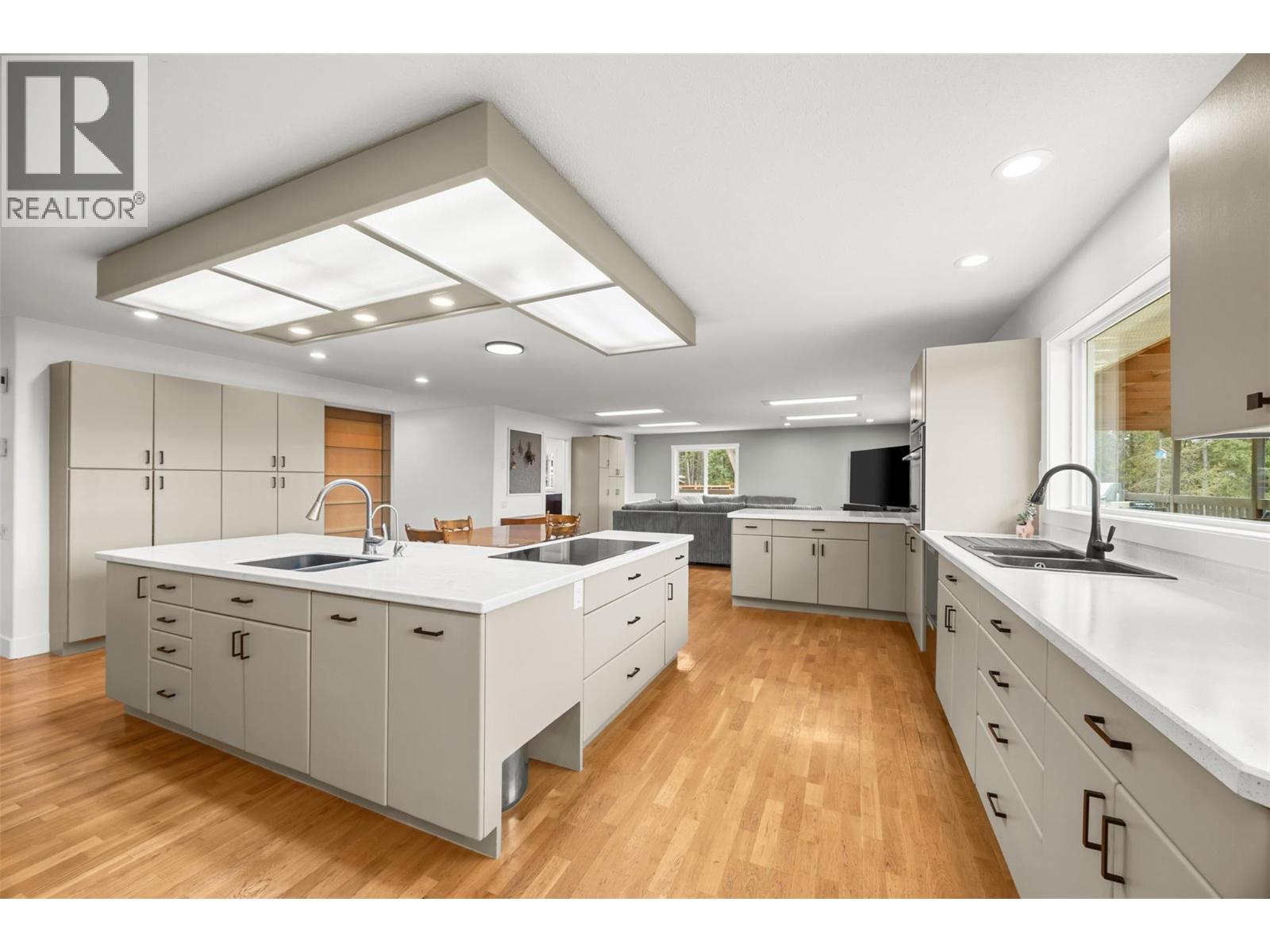  1618 Huckleberry Road, Kelowna