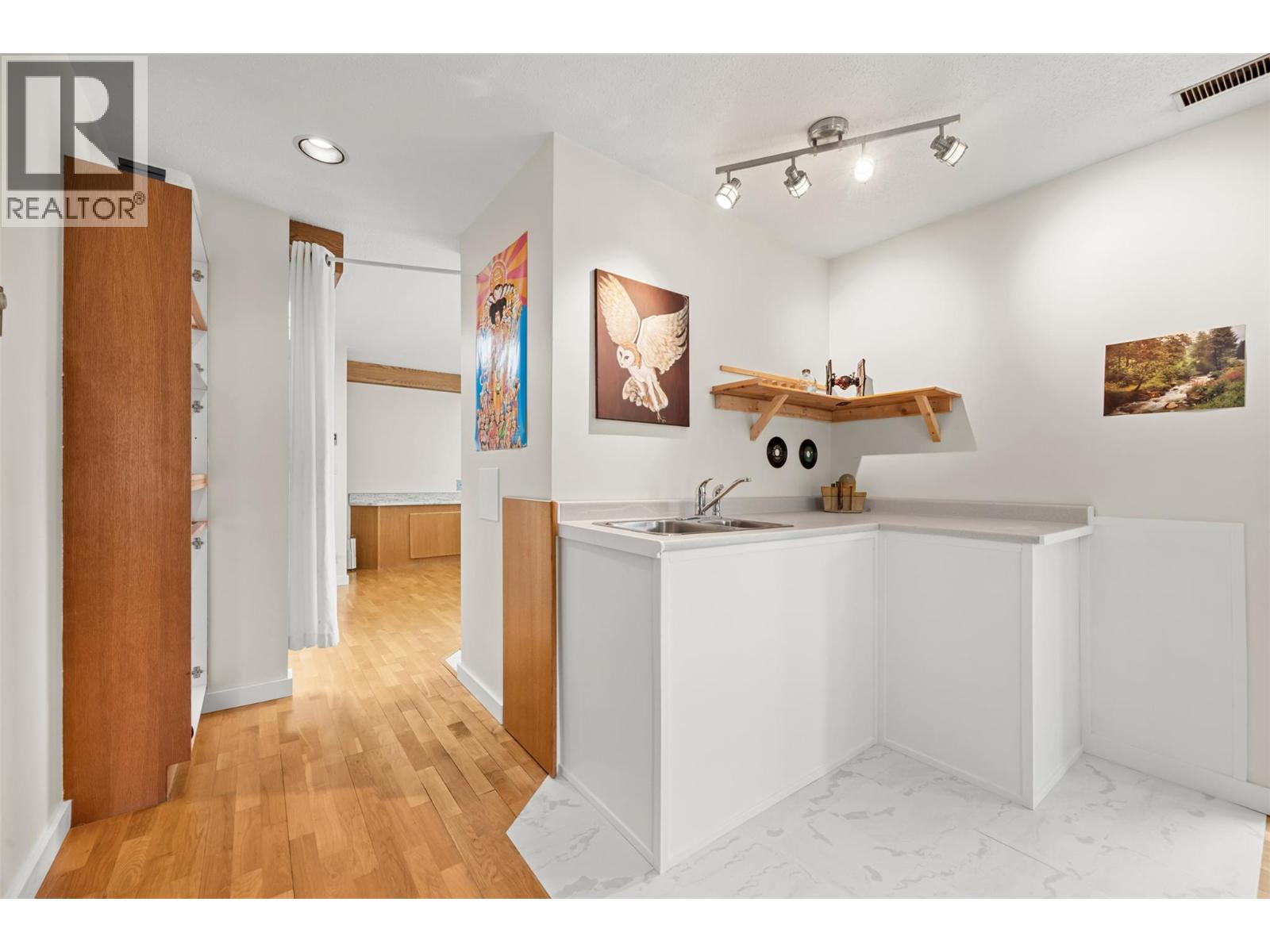  1618 Huckleberry Road, Kelowna