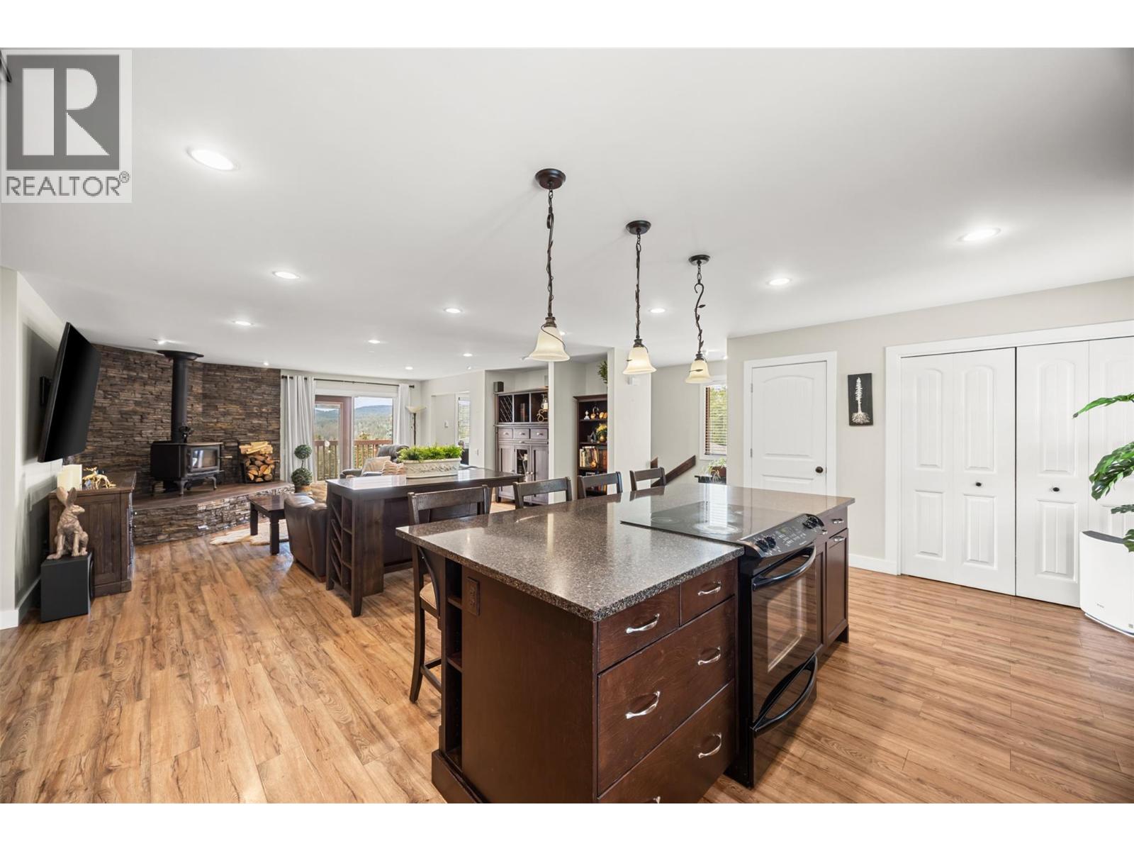  1618 Huckleberry Road, Kelowna