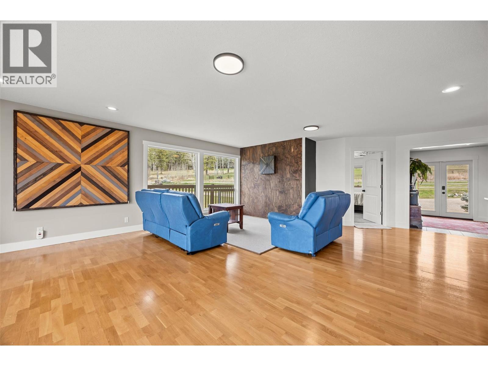  1618 Huckleberry Road, Kelowna