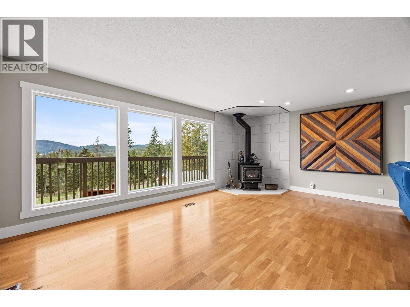  1618 Huckleberry Road, Kelowna