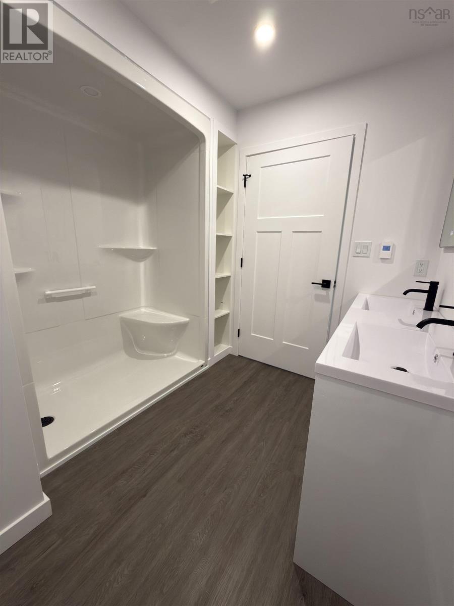 Property 14 of 20 of 386 MULLOCK Road