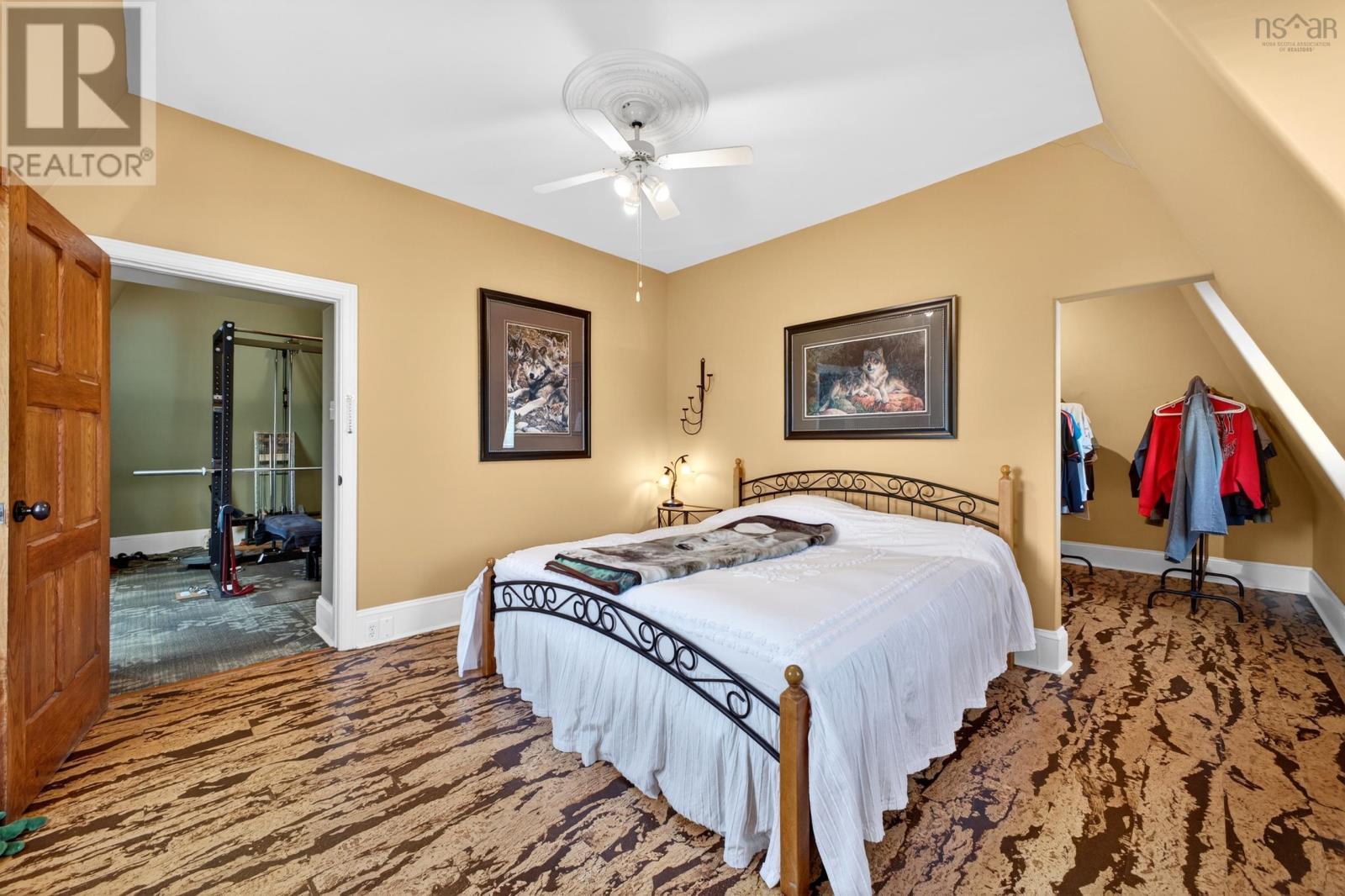 Property 24 of 35 of 89 WELSFORD Street