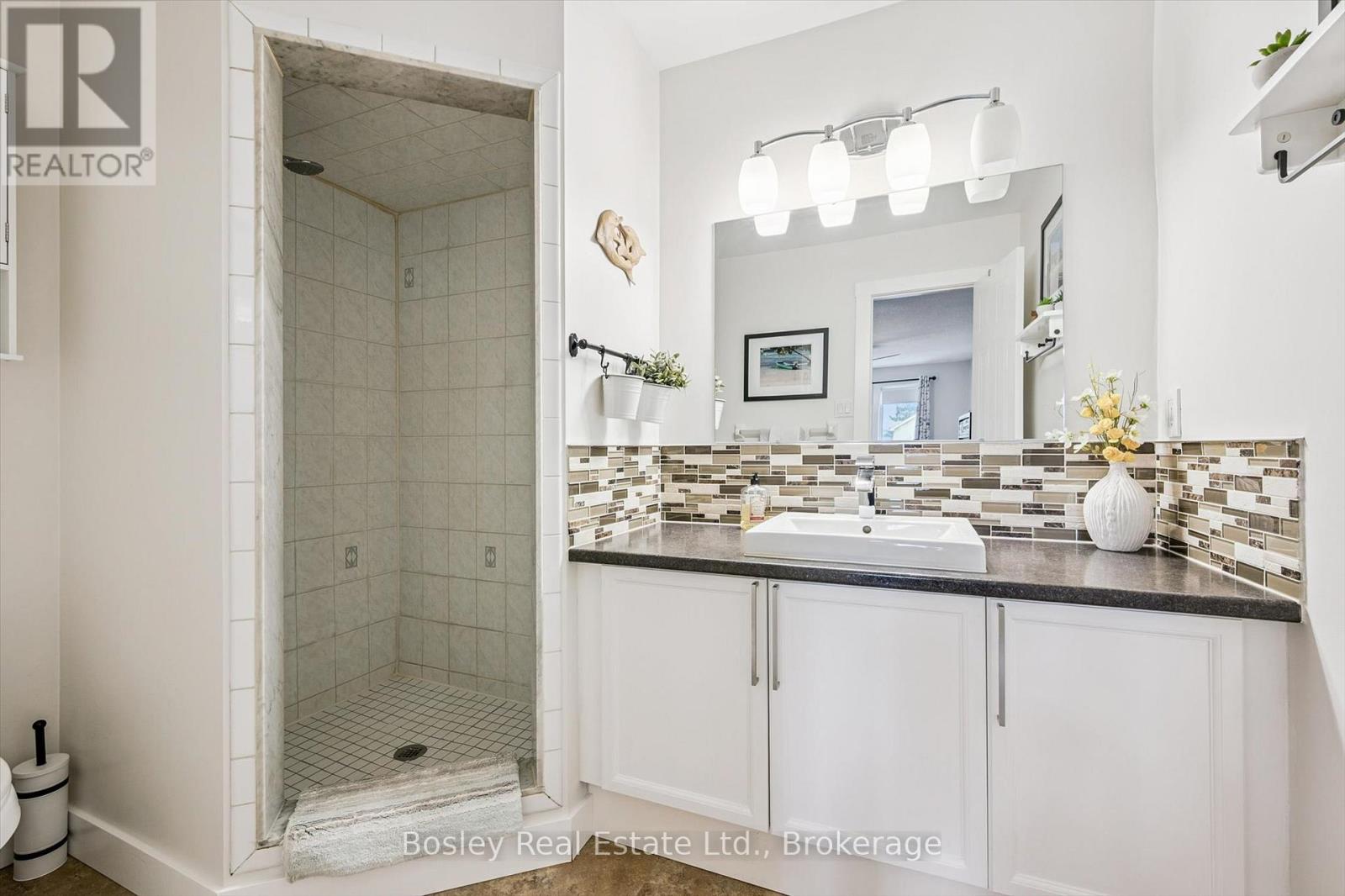 Primary Ensuite
