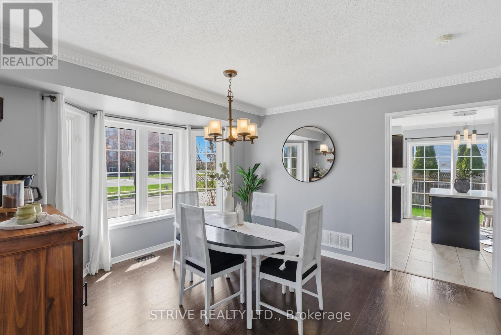 1360 DUMONT STREET - 10