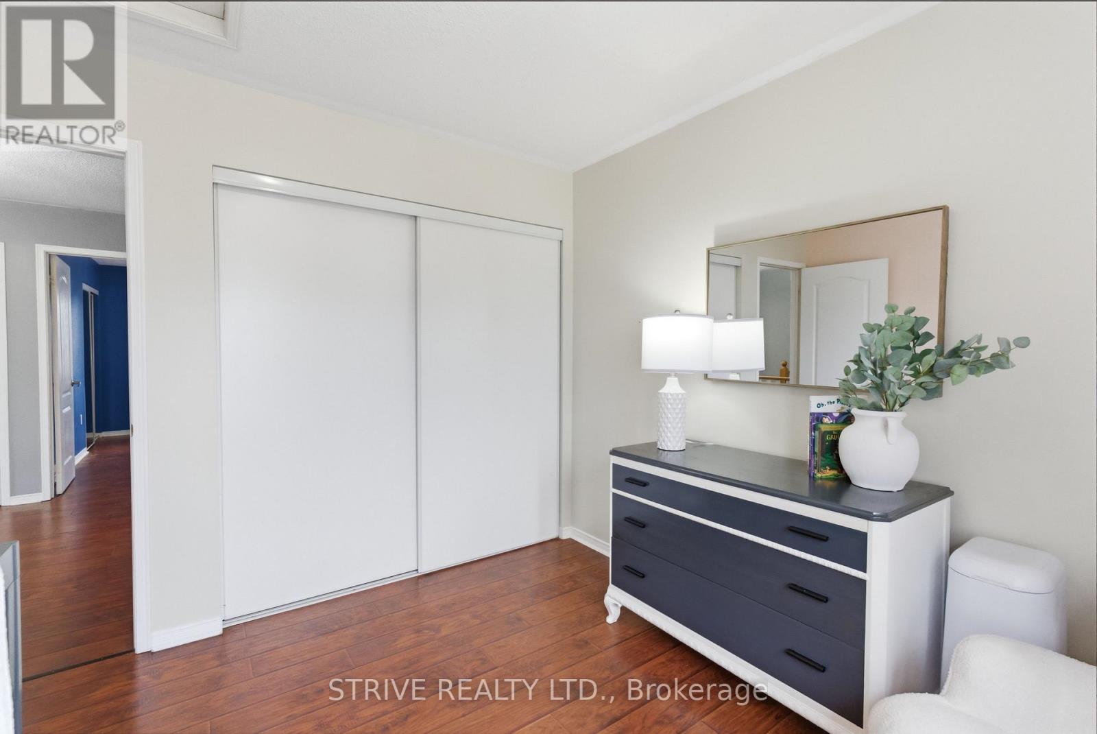 1360 DUMONT STREET - 40