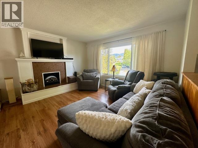 3918 13 Street, Vernon