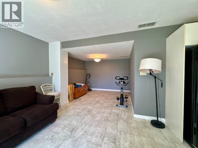 3918 13 Street, Vernon